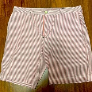 vineyard vines short